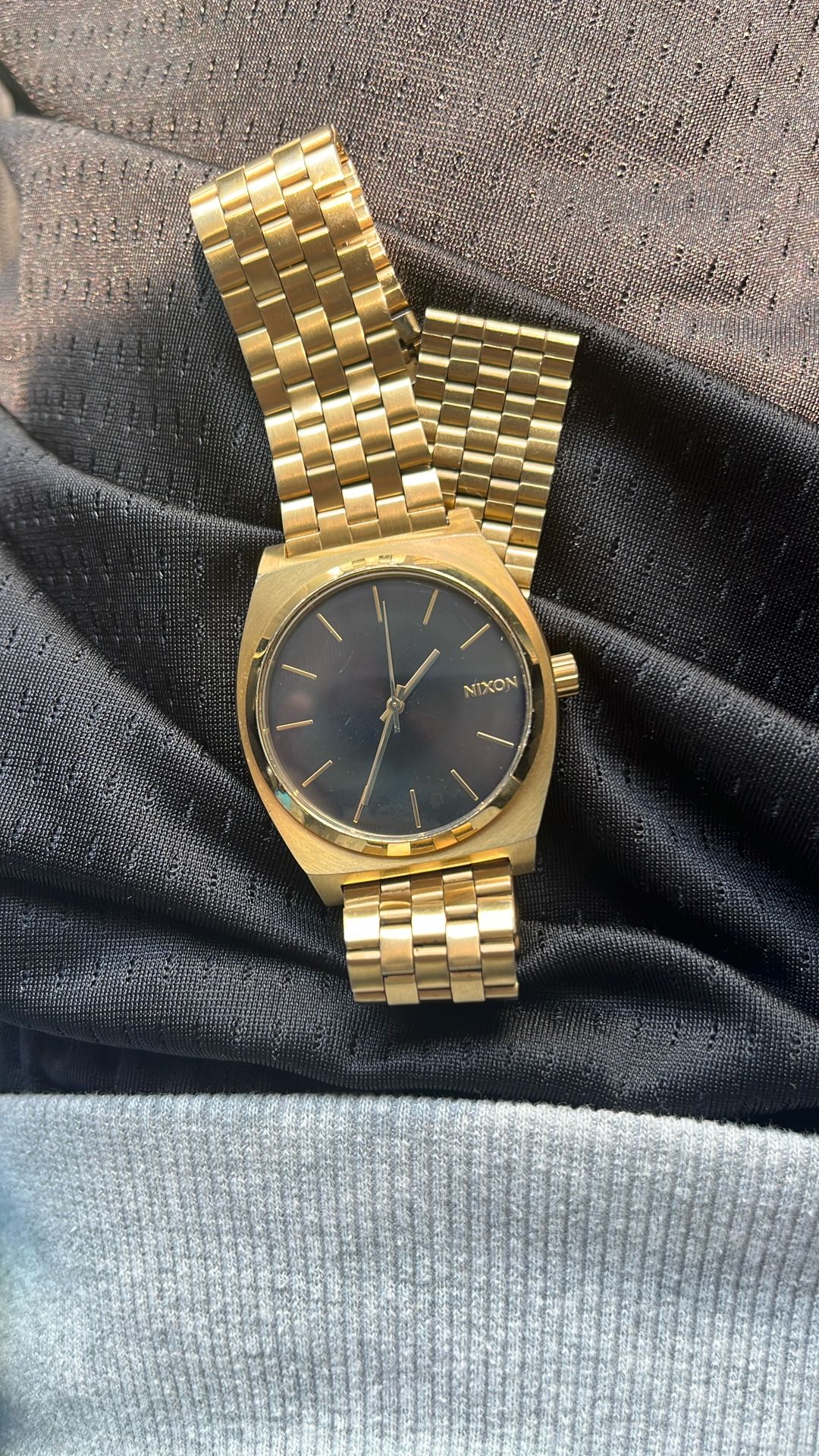 Nixon The Time Teller