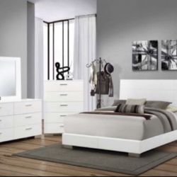 MODERN NEW WHITE QUEEN BEDROOM SET ON SALE ONLY $1299. KING SET $1399. IN STOCK SAME DAY DELIVERY 🚚  EASY FINANCING 