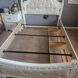 Full Size Girl's Bedroom Set 