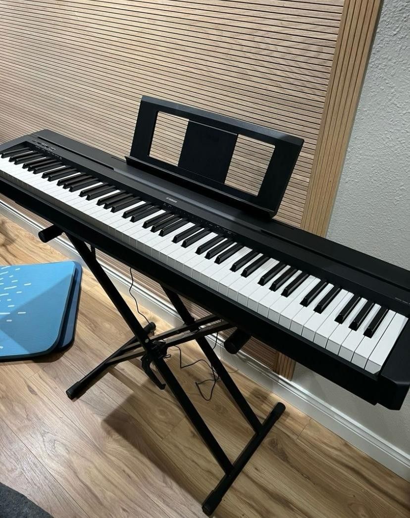 Yamaha-Digital-P45-Piano