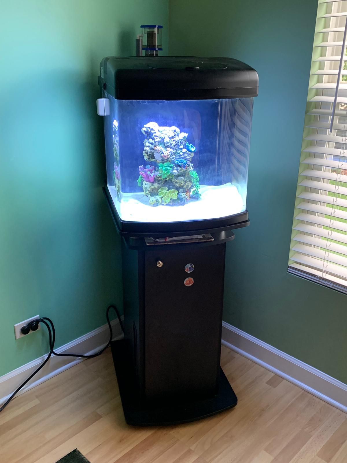 JBJ Nano Cube 28 gallon