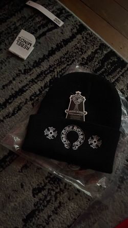 Black chrome hearts beanie