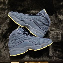 Size 5y- 123. Jordan 13 Retro Squadron Blue