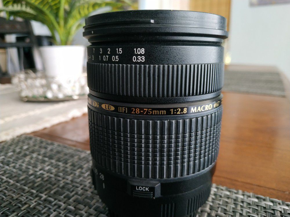 Tamron 28-75mm F2.8 for Canon