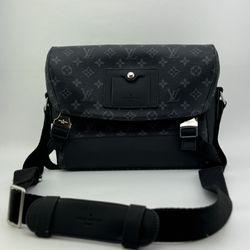 Messenger Bag