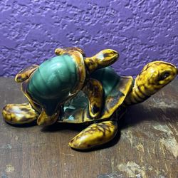 Vtg Mother & Baby on the back Ceramic Turtles 