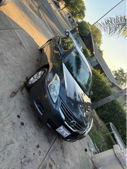 Nissan Altima 2.5 sedan 4D