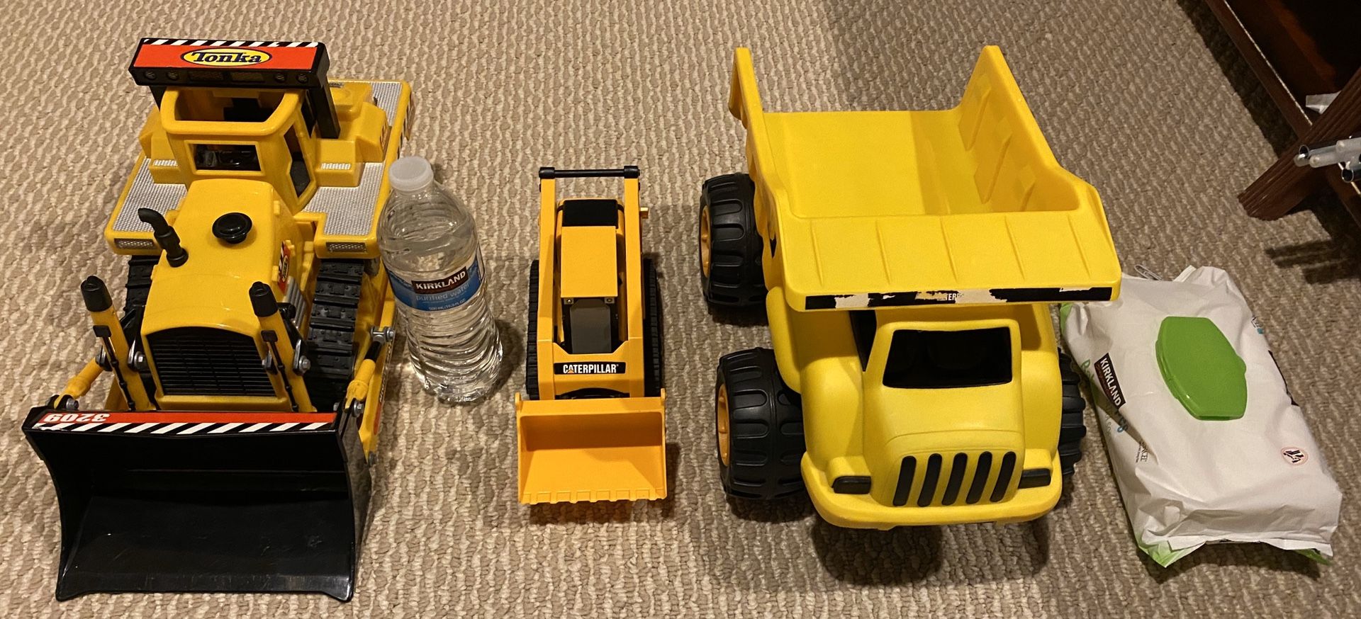 Toy trucks (Tonka, CAT)