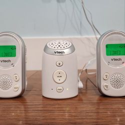 VTech 2 Parent Digital Audio Monitor with Ceiling Night Light - TM8212-2