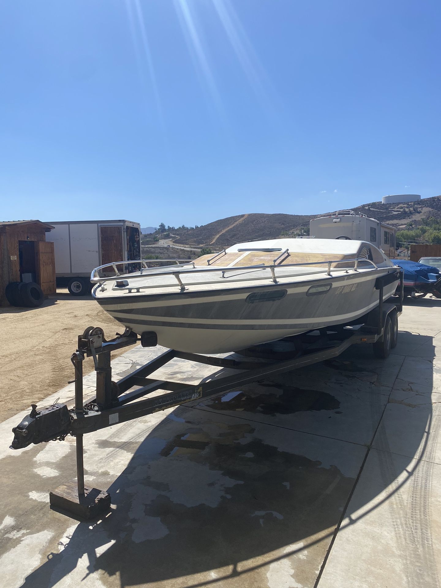 1983 Sleekcraft Ambassador