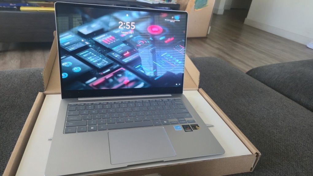 Samsung - Galaxy Book 4 Edge -