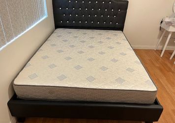 Queen size bed frame with mattress