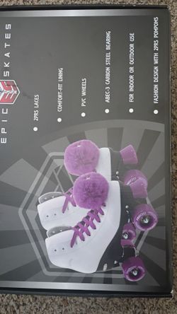 Purple pop-pom skates size:4