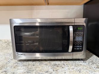 Magic Chef Microwave - Stainless Steel - Works Great!