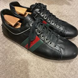Brand New Gucci Driving Shoes  Never Been Worn 