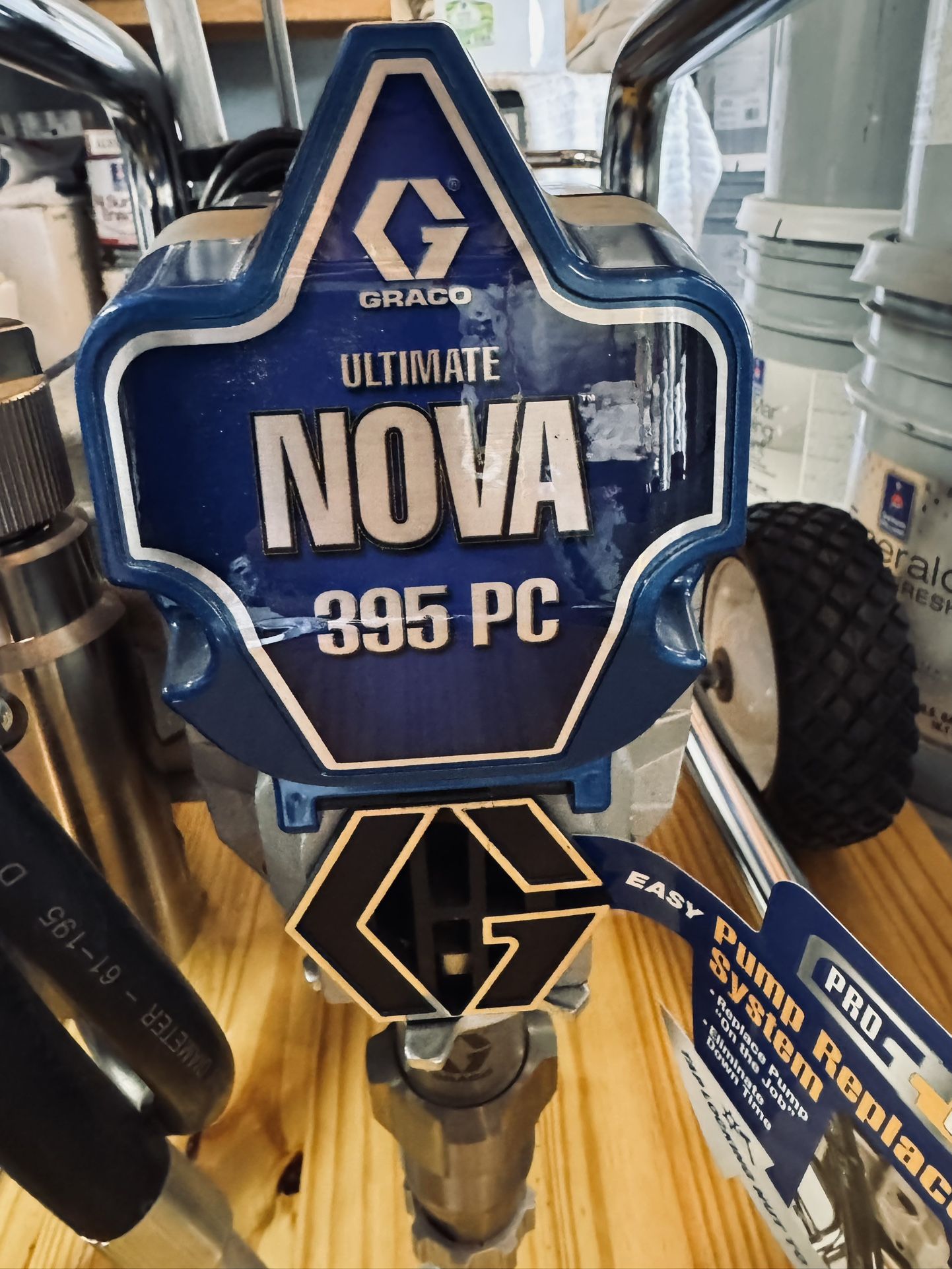 New Airless Spray Pump. Graco 395 PC