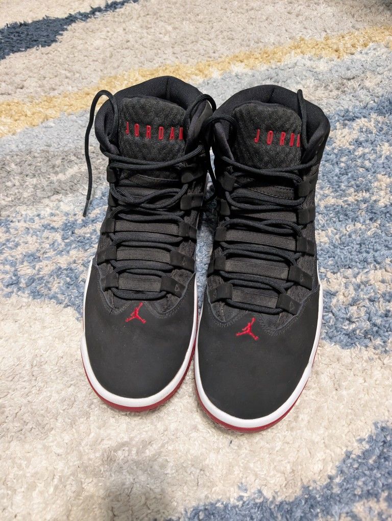 Jordan 1 Aura Max