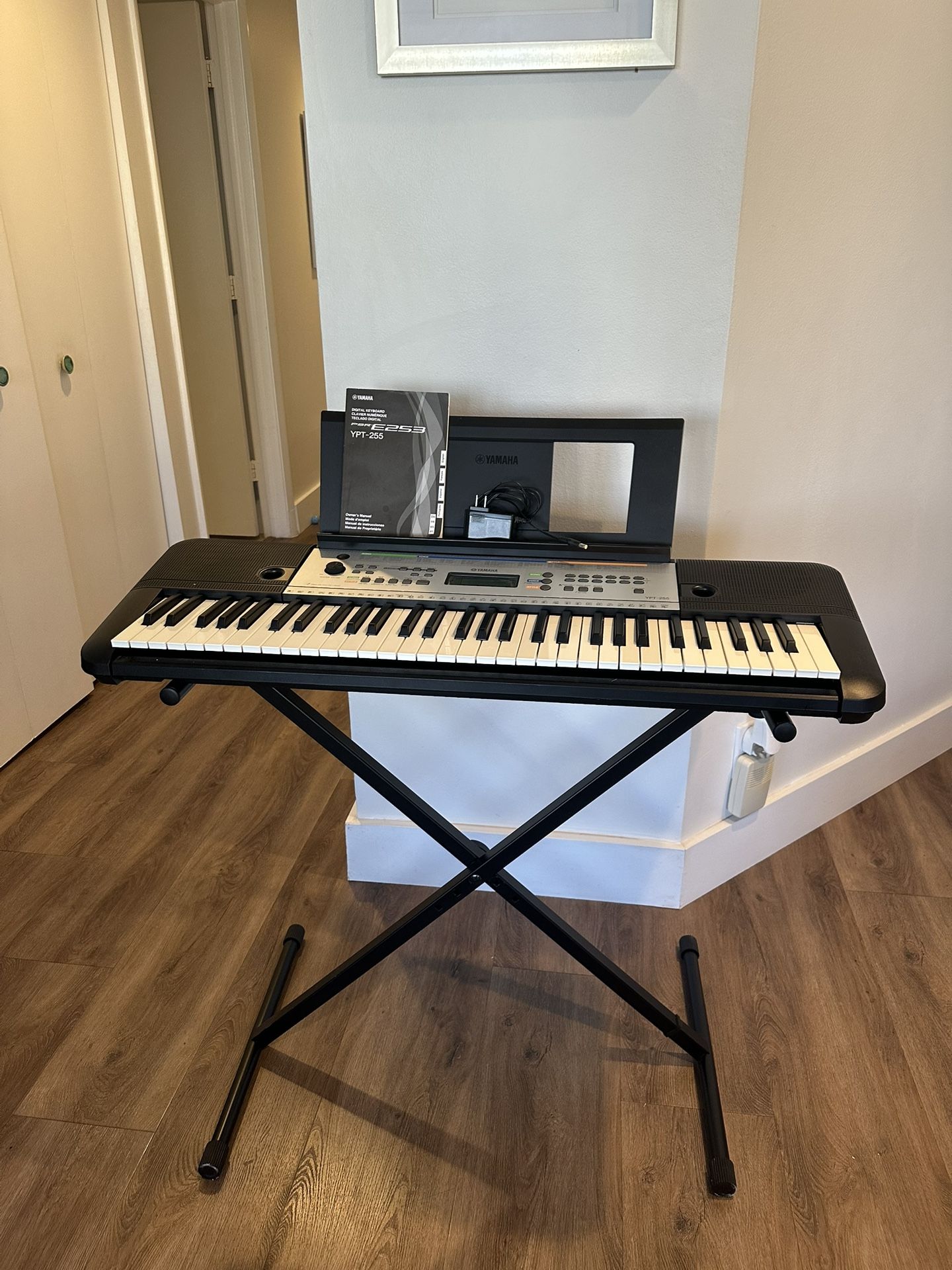 Yamaha YPT255 61-Key Keyboard – $90