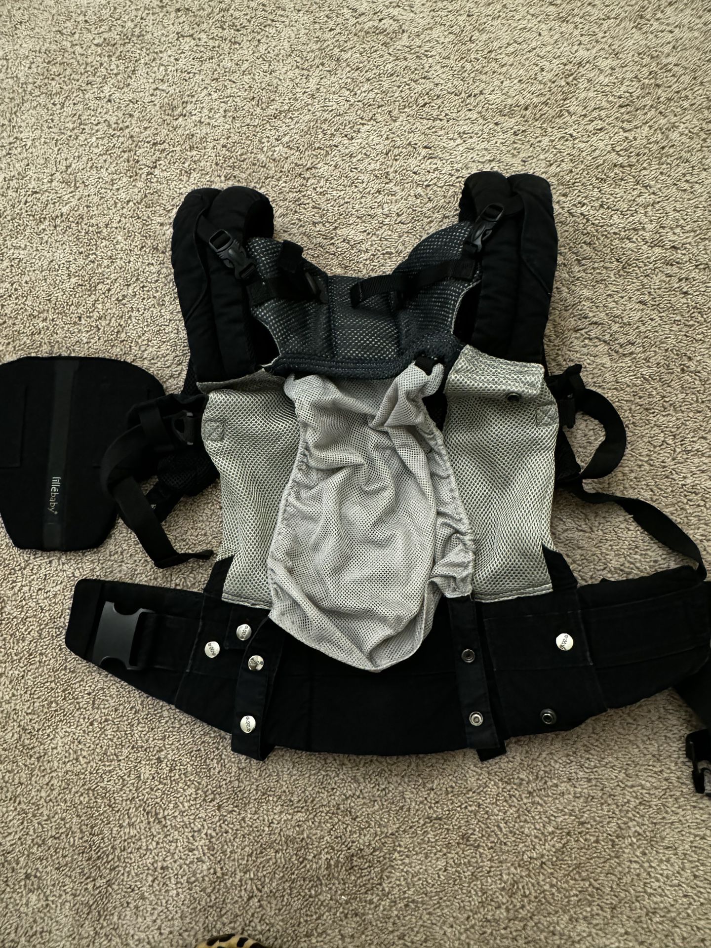 Lillebaby Baby carrier 
