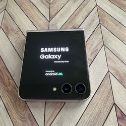 Samsung Galaxy Z Flip5 (256GB) Unlocked 🔷 Liberado 
