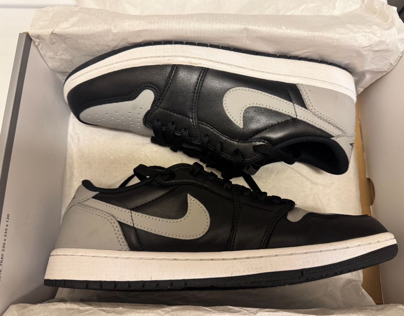 Air Jordan Retro 1 Low OG ( Price Is Firm) NO TRADES