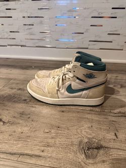 Air Jordan 1 High-Top Sneakers Cream Teal