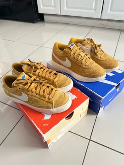 Devin Booker x Chevrolet Nike Friends and Family Box