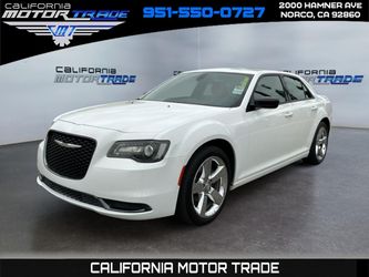 2019 Chrysler 300