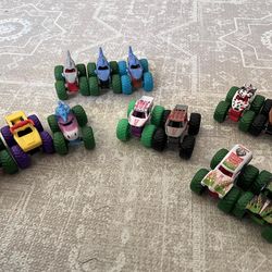 Hot wheel Monster Jam Truck Boy Girl Toy 1:72 Christmas Various Dog Fire Ice Zombie Christmas Nitro Neon Mattel Feld