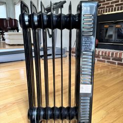 Mainstays Electric Black Heater