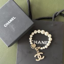 Double C Pearl Pendant Pearl Bracelet 