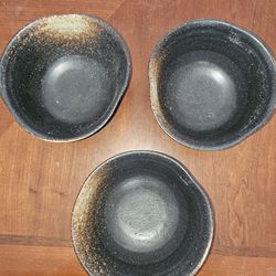 DIPPING BOWLS CERAMIC 3 OF THEM.