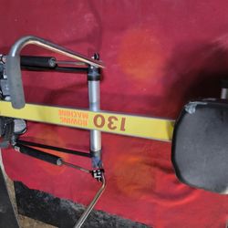 130 ROWING MACHINE HYDRAULIC WORKING AS INTENDED 
11525 S HALSTED DUNKIN DONUTS/7111.S WESTERN  M 