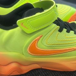 Kids' Giannis Immortality 4 Basketball Shoe Little Kid