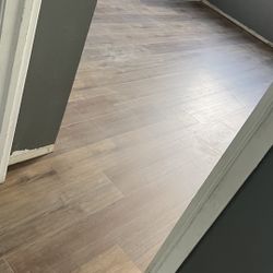 Vinyl And Laminate Floor