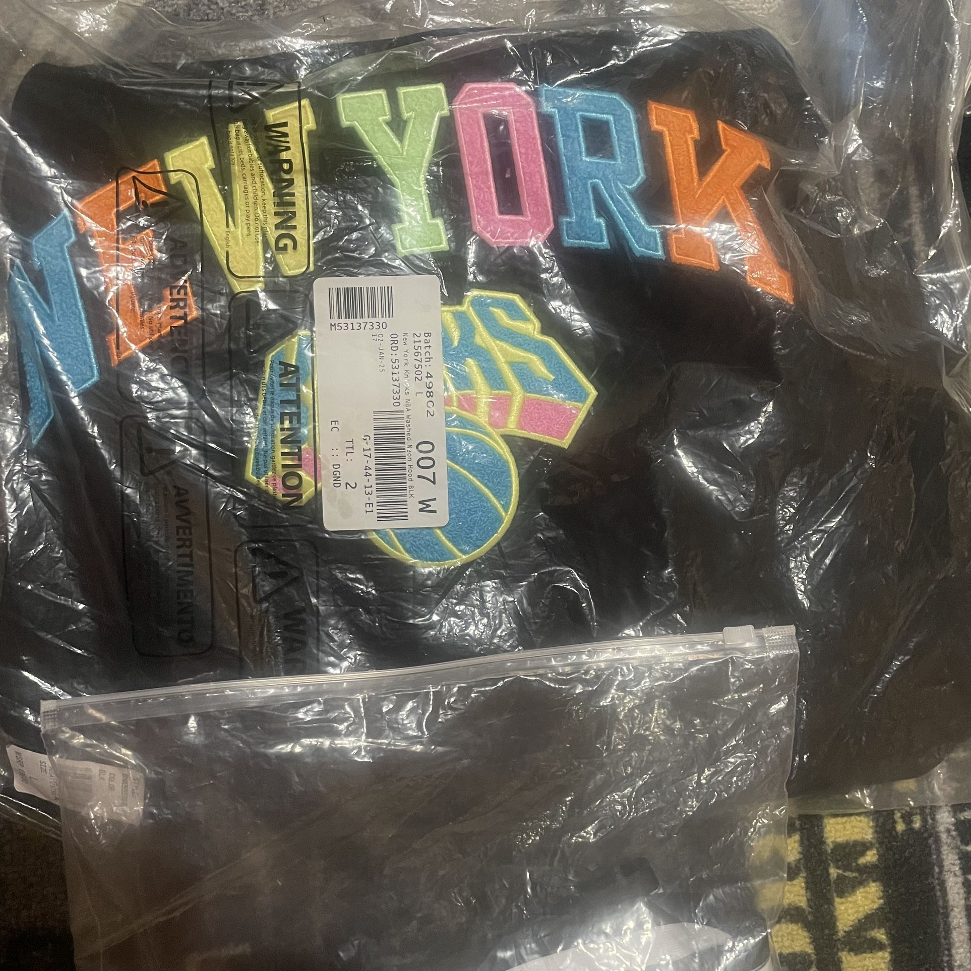 New York Knicks Pro Standard Hoodie Set