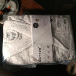 Boys Shoes And Women's Items And