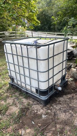 IBC Tote Tank 275 Gallon