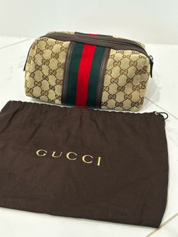 Gucci cosmetics bag