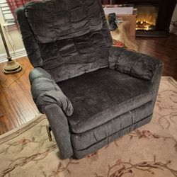 Reclining/Rocking Easy Chair