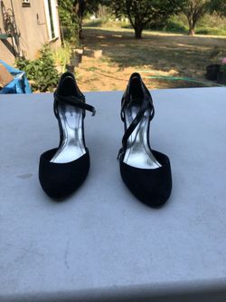 Black Ankle Strap Pump