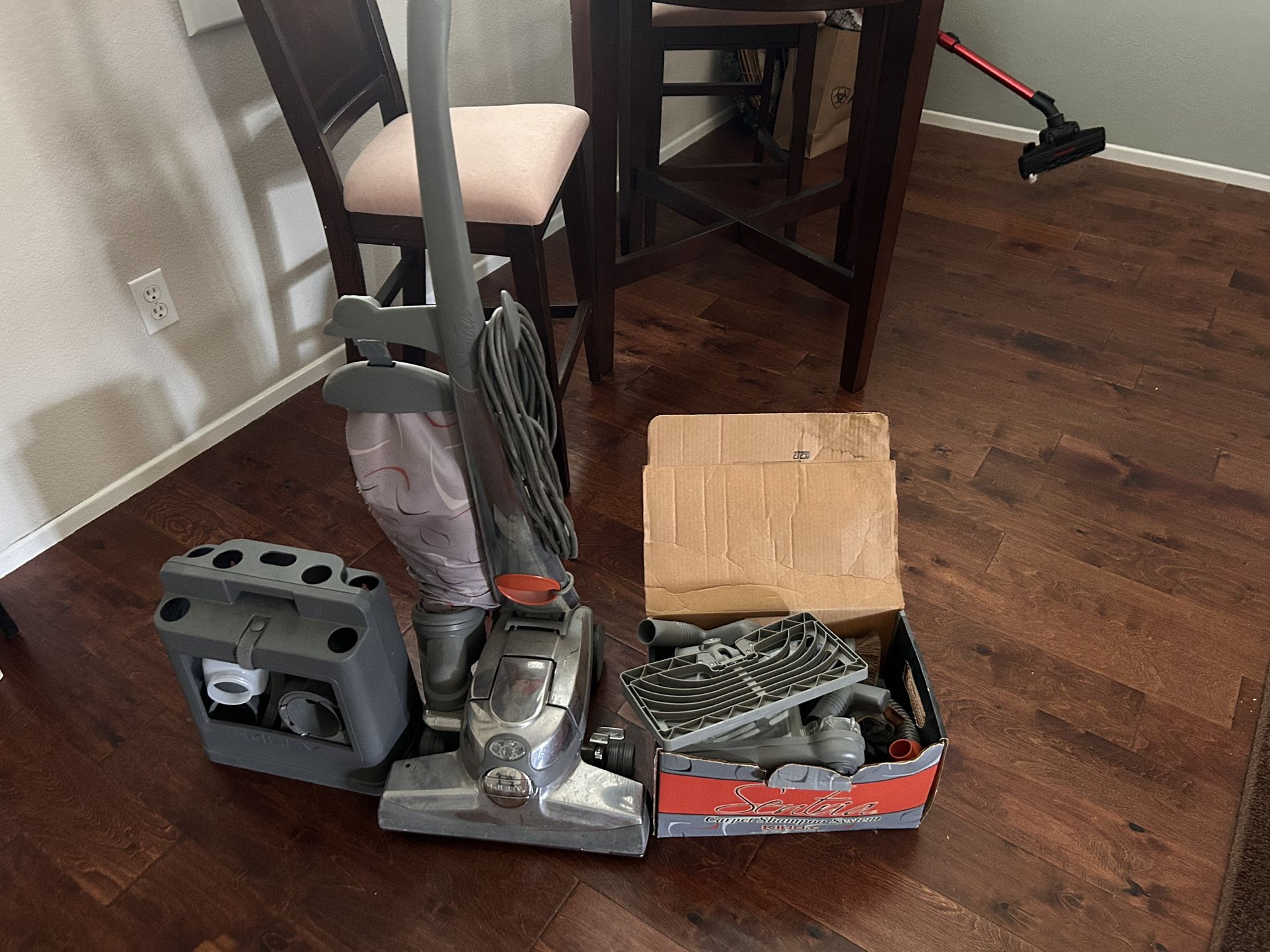 Kirby Vacuum Set