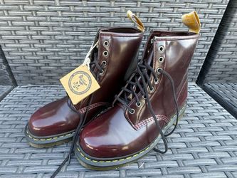 Dr. Martens NIB - Size 10/11