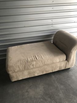 CHAISE SOFA