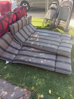 3 patio Cushion