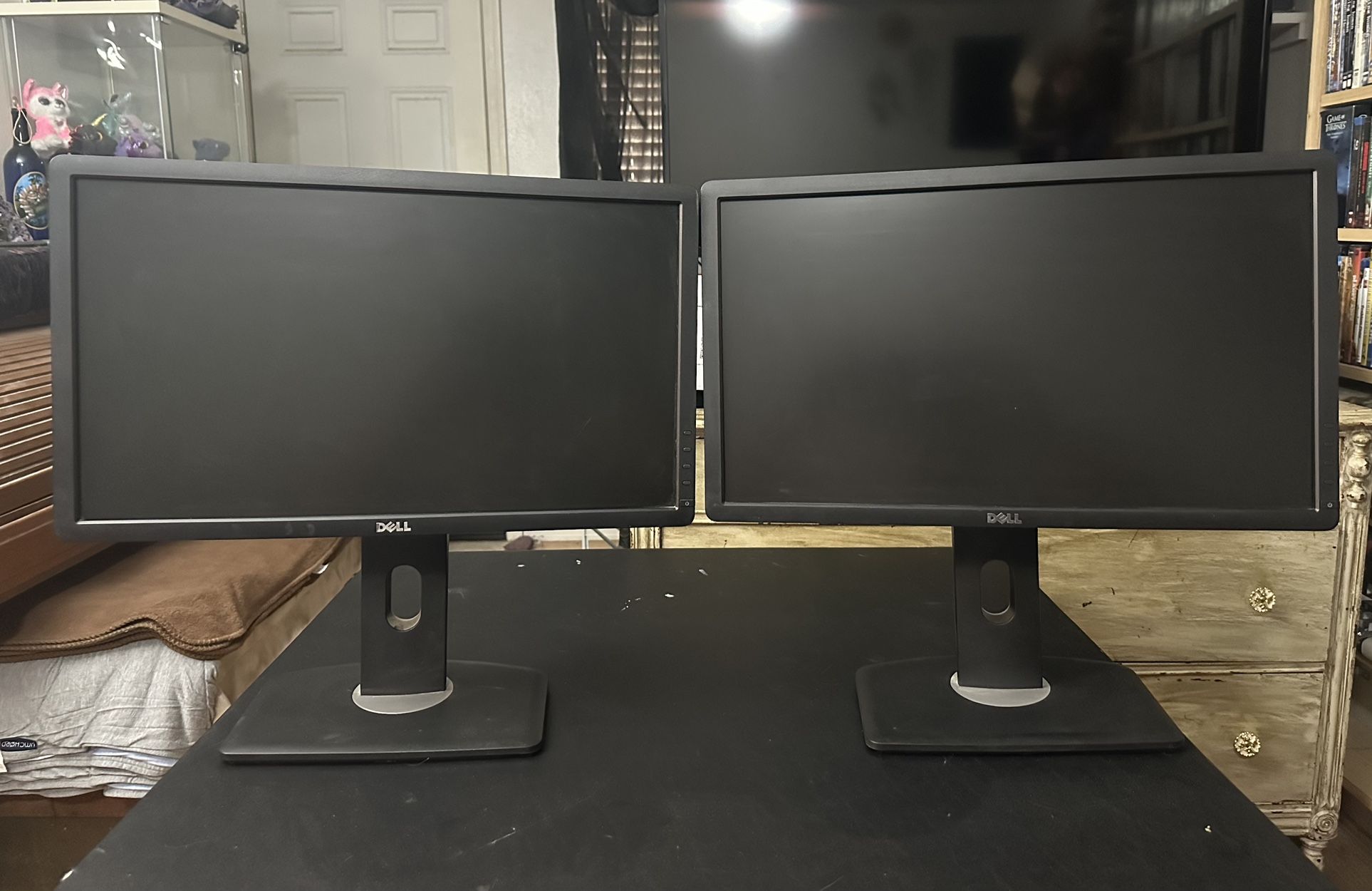 Dell 22” LED Backlit Monitors