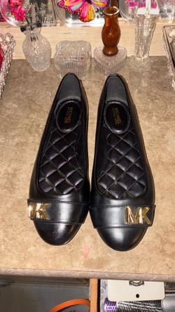 MK BLACK FLAT SHOES