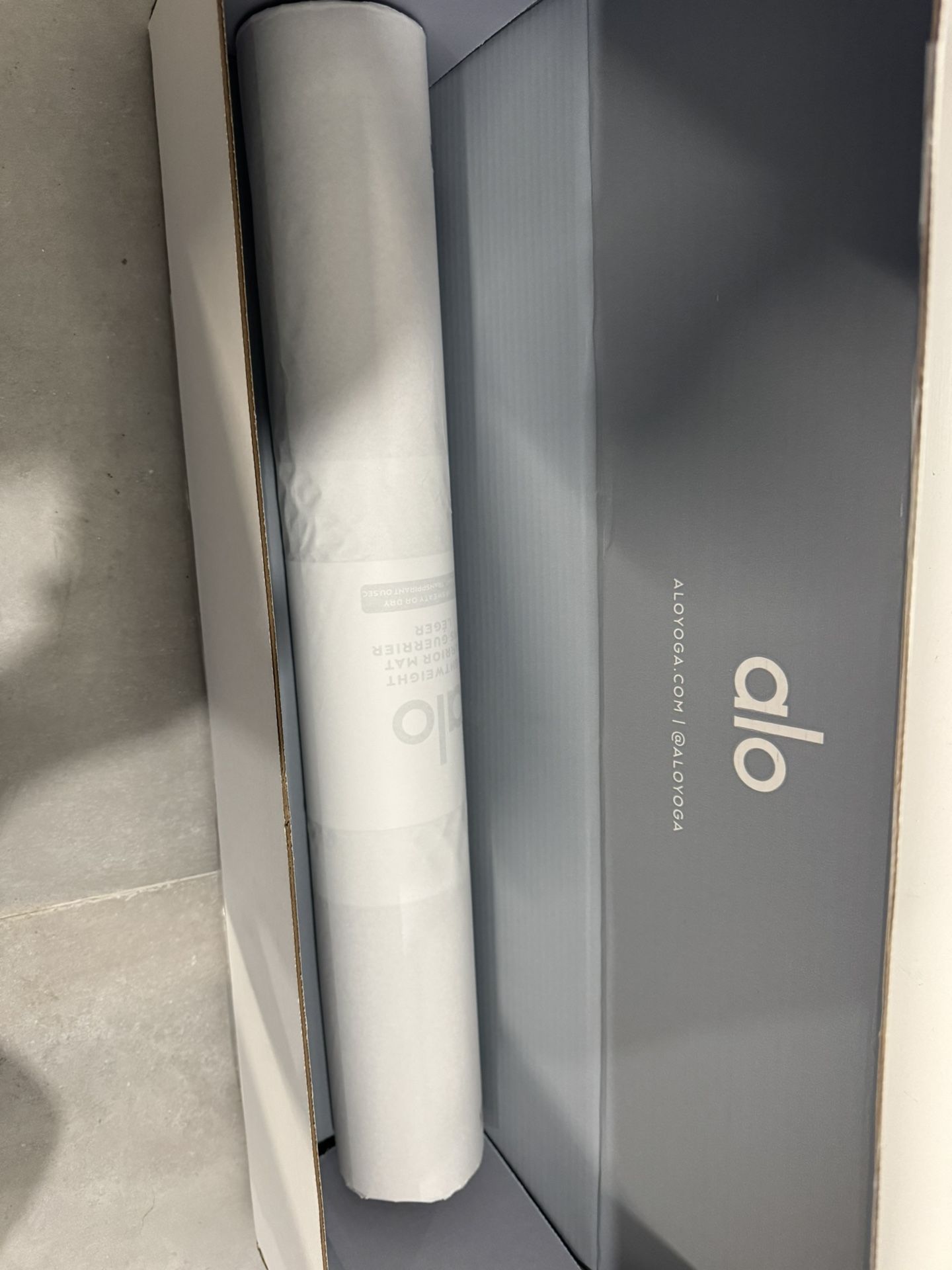 Mat Smoky Quartz Alo Yoga Mat Warrior Brand New】Lightweight