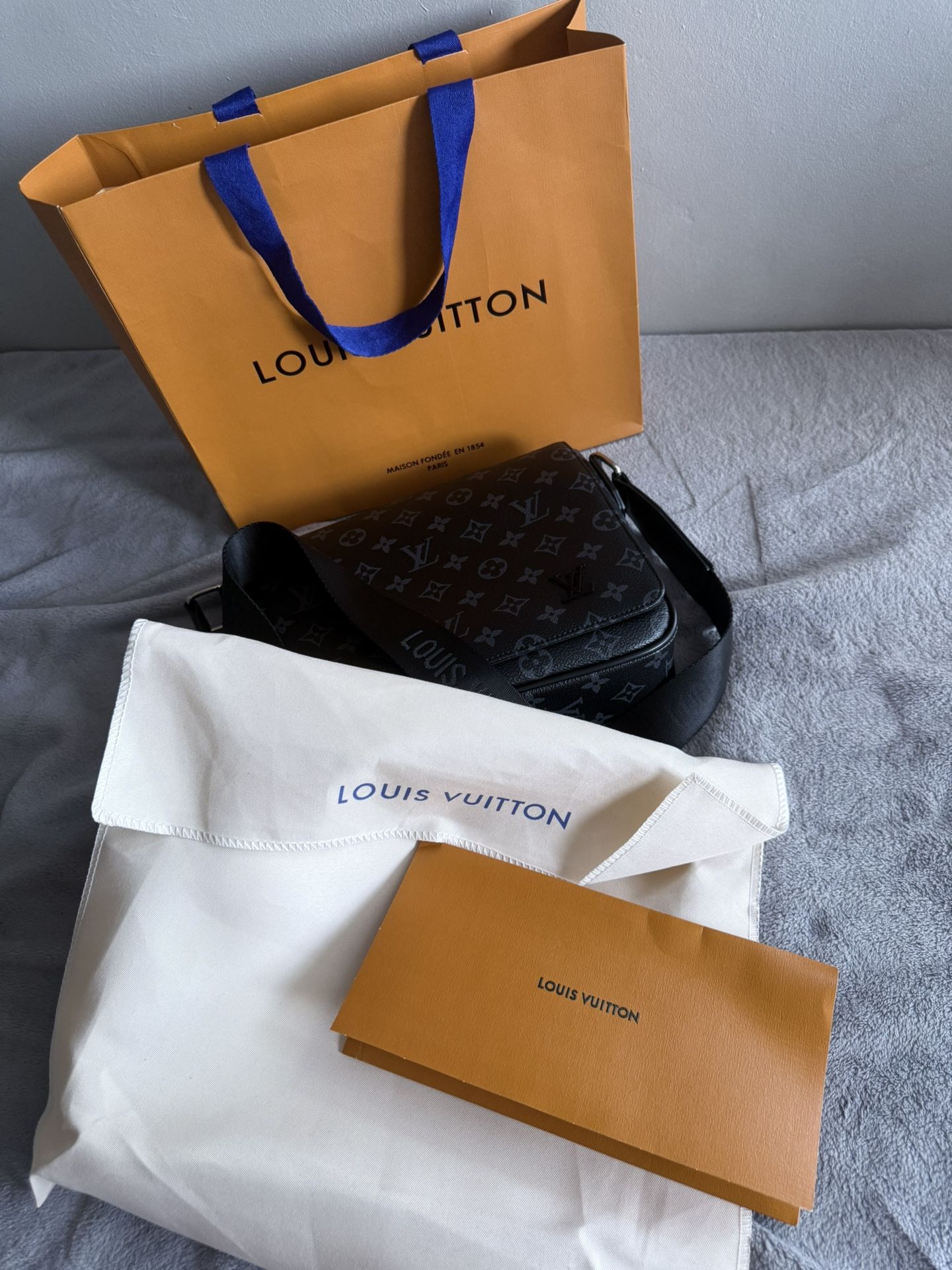 Lv Bag Obo