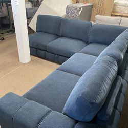 NEW COZY 3PC “PARTIAL” SECTIONAL WITH PULLOUT BED